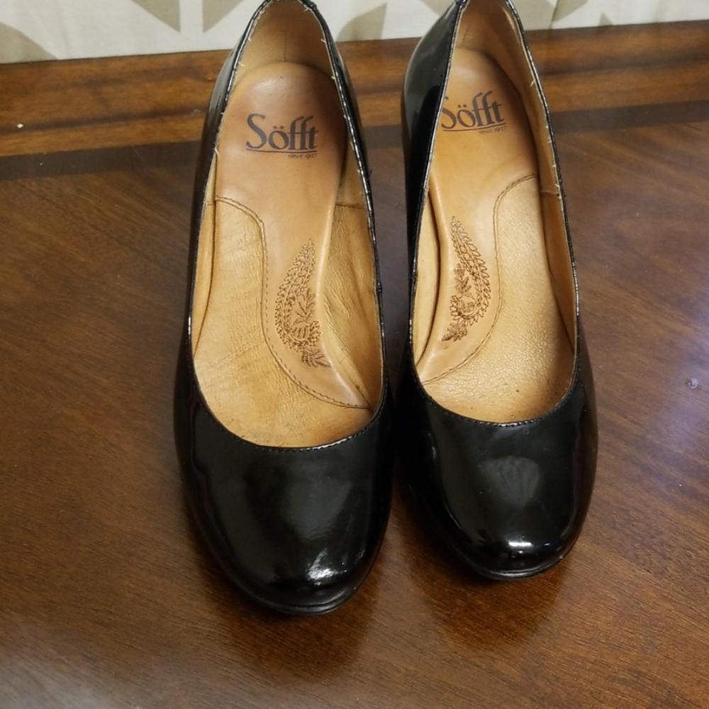 Black Sofft high heel shoes